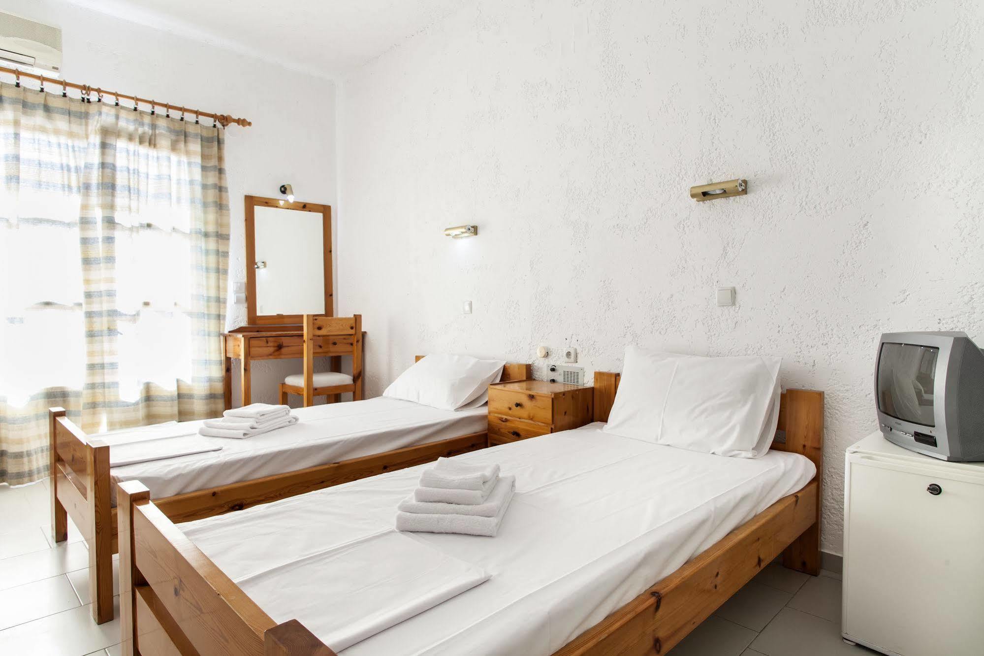 Charm Hotel, Hersonissos Bagian luar foto