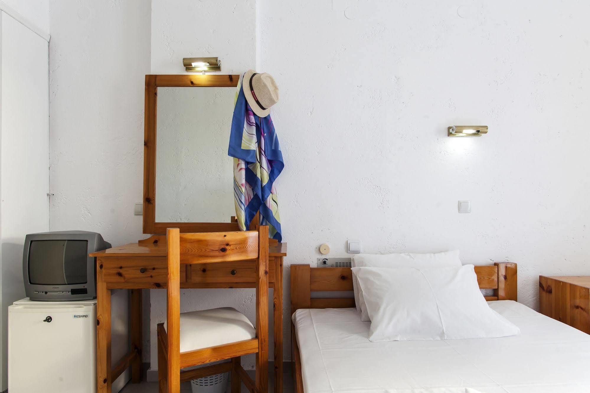 Charm Hotel, Hersonissos Bagian luar foto